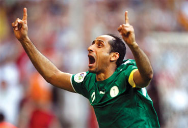 NBA生涯首次首发！杨瀚森首发出战灰熊（杨瀚森NBA生涯首次首发，迎战灰熊）