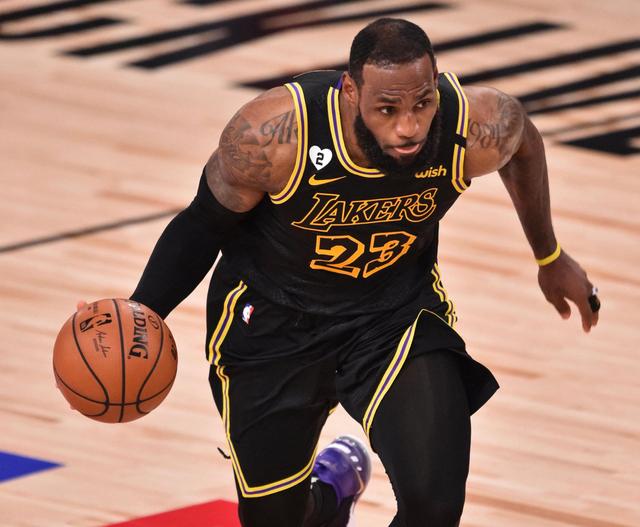 柏林联合vs海登海姆：郑优营、容诺夫首发，派林格、多施出战（柏林联合迎战海登海姆：郑优营、容诺夫首发，派林格、多施登场）