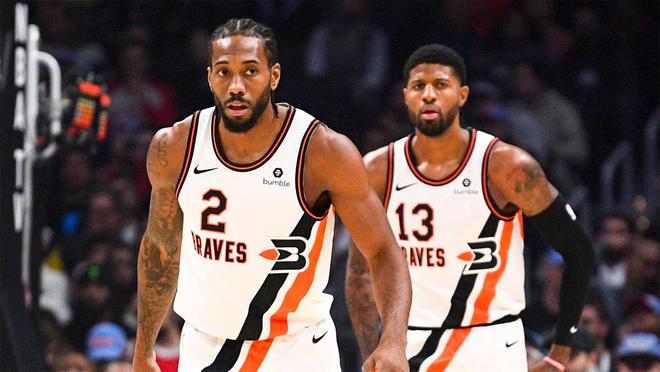 中超赛程更新：关注榜首之争,（中超最新赛程发布：榜首之争成焦点）